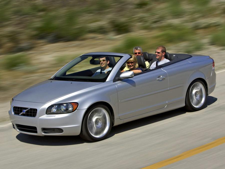  Volvo C70 T5 2005 года  (US) (фото 10 из 30)